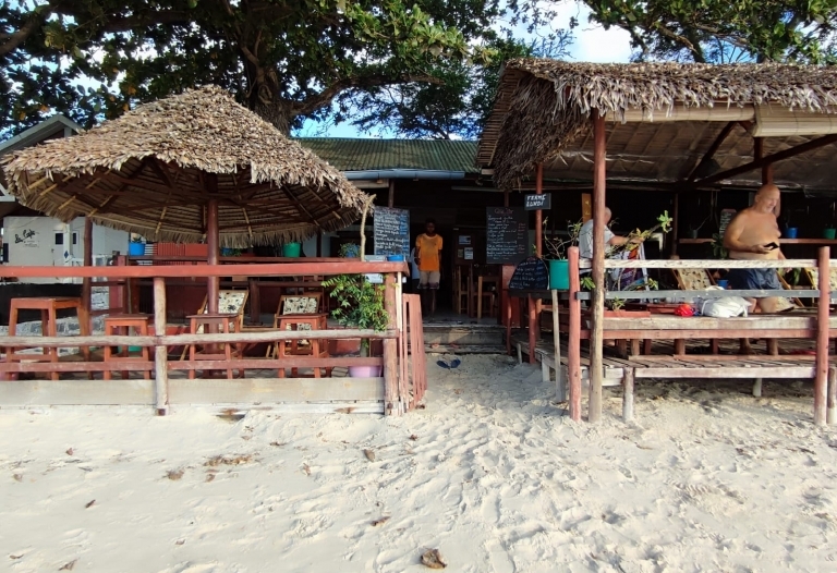 Murs et Fond de commerce à vendre sur Ramena Beach
